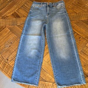 Liverpool Stride Hi-Rise Crop Wide Leg Women's Jeans in Seaford Wash